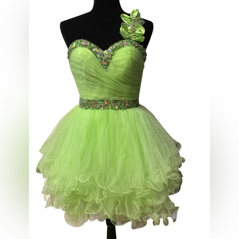 Elegant Green Prom Dress